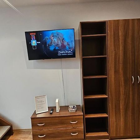 City Apartment บราติสลาวา ภายนอก รูปภาพ